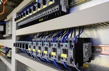 制御盤の電気設計とは、どんなことをする？今後の課題は？